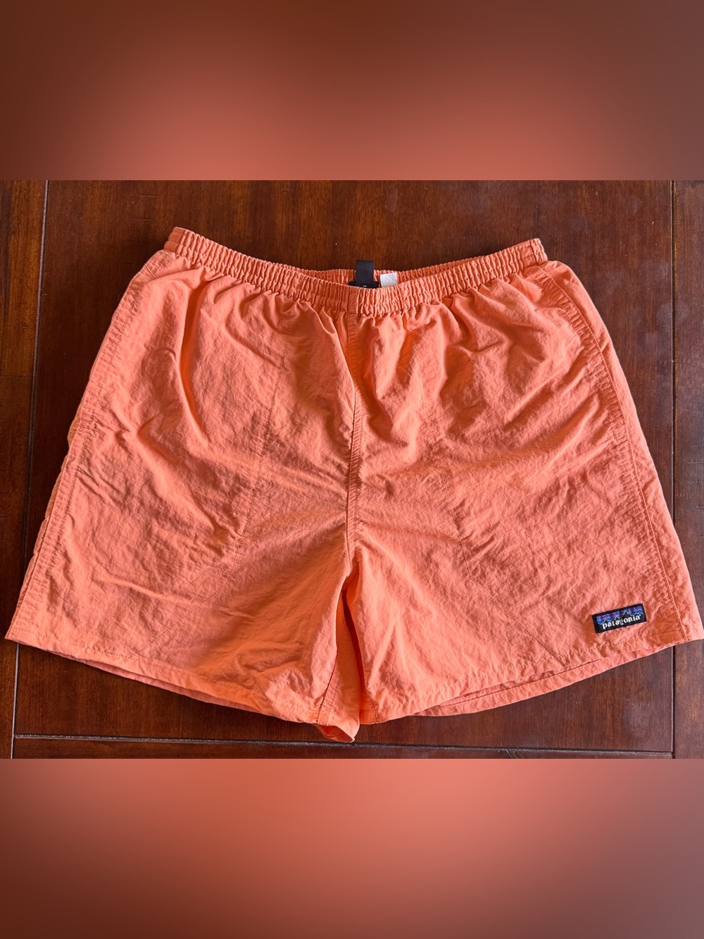Patagonia baggies shorts Men's size medium. Color orange.
